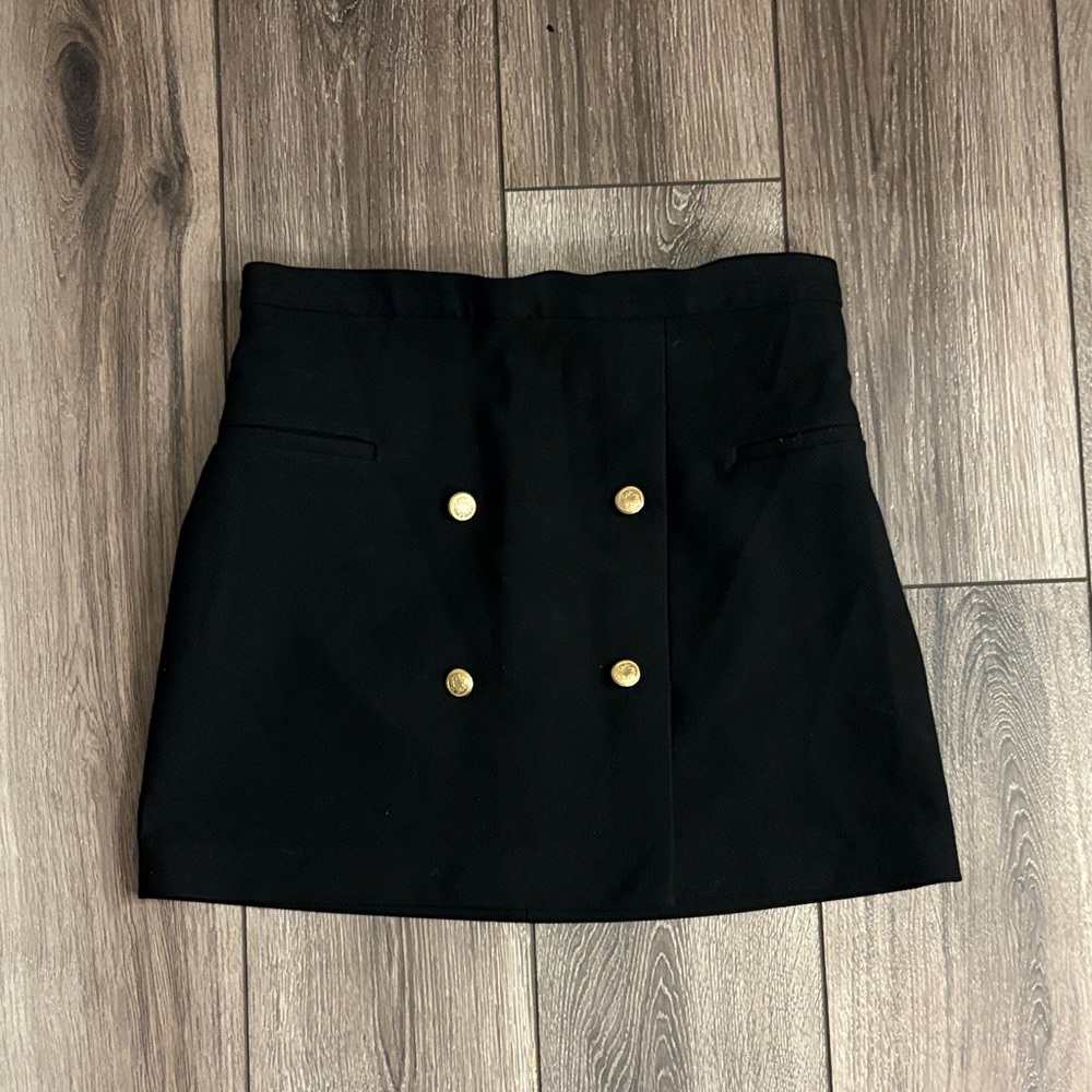 H&M Elegant Black Skirt